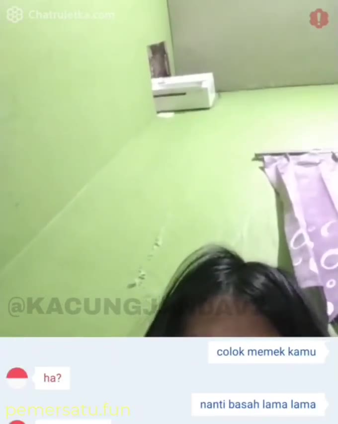 Bokep indo hd Ketemu cewe esempe Ome Tv